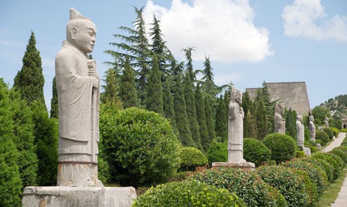 Bí ẩn về lăng mộ chứa 800 tấn châu báu trong địa cung - ảnh 12