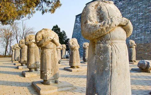 Bí ẩn về lăng mộ chứa 800 tấn châu báu trong địa cung - ảnh 5