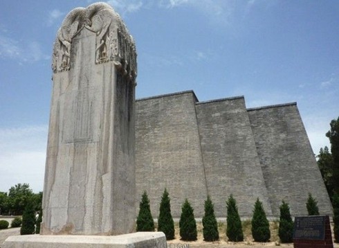 Bí ẩn về lăng mộ chứa 800 tấn châu báu trong địa cung - ảnh 7