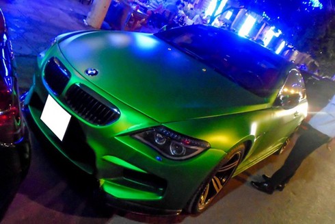 Dàn siêu xe độc lạ hiếm có 'náo loạn' đường phố Sài Gòn - ảnh 2