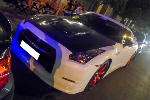Dàn siêu xe độc lạ hiếm có 'náo loạn' đường phố Sài Gòn - ảnh 6