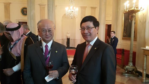 PTT Phạm Bình Minh tham dự phiên thảo luận