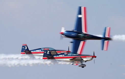 Đã mắt với các loại phi cơ ở triển lãm quân sự FIDAE 2016 - ảnh 3