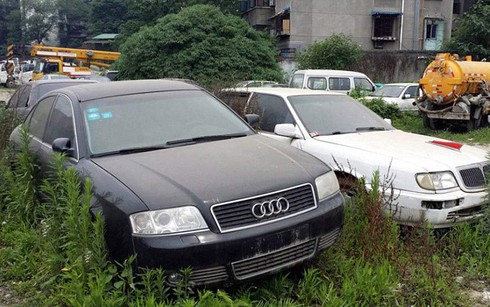 Sửng sốt trước “nghĩa địa” siêu xe ở Thành Đô, Trung Quốc - ảnh 10