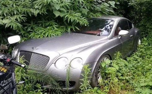 Sửng sốt trước “nghĩa địa” siêu xe ở Thành Đô, Trung Quốc - ảnh 11