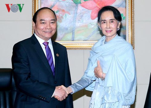 Thủ tướng Chính phủ Nguyễn Xuân Phúc gặp Bộ trưởng Ngoại giao Myanmar - ảnh 1