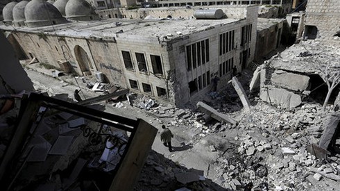 Mỹ ném bom giết “nhầm” 62 lính Syria, Nga yêu cầu Liên Hợp Quốc họp khẩn - ảnh 1