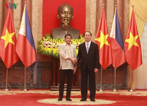 Việt Nam - Philippines thúc đẩy nhiều vấn đề hợp tác trên biển - ảnh 1