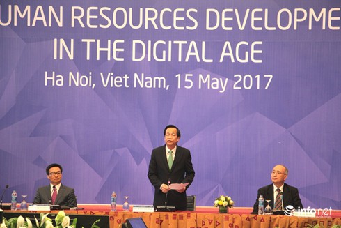 PTT Vũ Đức Đam: Kỷ nguyên số đang tác động đến tất cả mọi thành phần kinh tế - ảnh 2