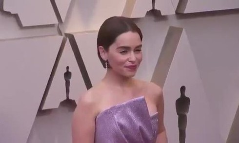 Emilia Clarke ở Oscar 2019