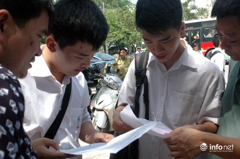 Thi lớp 10: Các môn thi vào trường chuyên đều khó! - ảnh 1