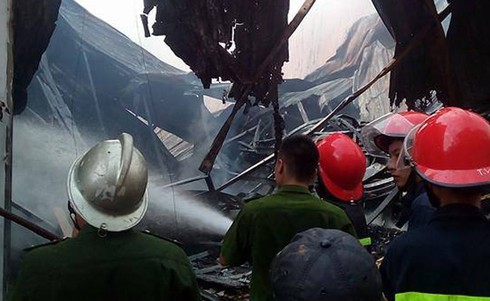 Cháy lớn ở Cụm công nghiệp làng nghề Liên Hà - ảnh 2