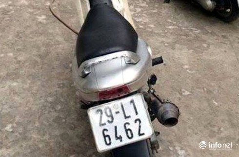 Giấu ma túy còn lao thẳng xe vào cảnh sát hòng thoát thân - ảnh 1