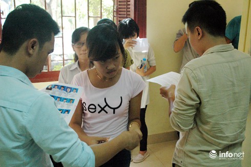 Đầu tuần Bộ GD&ĐT công bố ngưỡng điểm xét tuyển ĐH, CĐ - ảnh 2