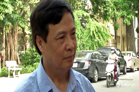 Thay đổi điểm chuẩn liên tục, Trường ĐH Kinh tế quốc dân loại 800 bộ hồ sơ - ảnh 4