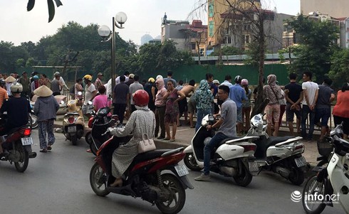 Phát hiện thi thể người đàn ông nổi trên sông Tô Lịch - ảnh 2