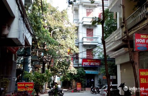 Án mạng kinh hoàng ở nhà nghỉ giữa trung tâm Hà Nội - ảnh 2