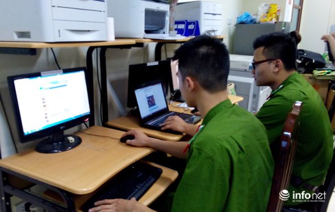 Công an đã xác định 3 đối tượng mạo danh tổ chức khủng bố IS - ảnh 1