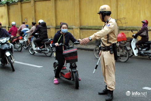 Miễn phí đăng ký biển kiểm soát xe đạp điện, xe máy điện - ảnh 1