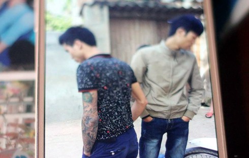 Hoảng loạn vì bị nhóm côn đồ