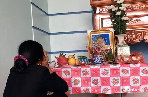 Mẹ chồng bàng hoàng phát hiện con dâu và cháu nội nằm bên vũng máu - ảnh 1