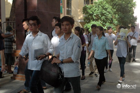 Tuyển sinh ĐH, CĐ năm 2016: Các trường quy đổi về thang điểm 10 - ảnh 1