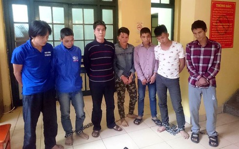 Tóm gọn đường dây trộm và tiêu thụ gương xe ô tô ở Thủ đô - ảnh 1