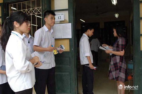 Hà Nội có hơn 300 thí sinh vắng mặt trong ngày thi vào lớp 10 - ảnh 2