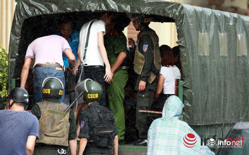 Xác định 105 dân chơi ở quán Ruby đất Cảng dương tính với ma túy - ảnh 3