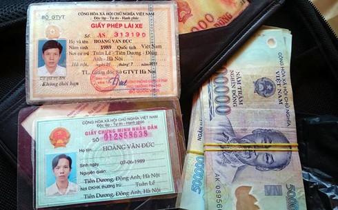 CSGT Hà Nội trả lại 70 triệu đồng cho người đánh rơi - ảnh 2