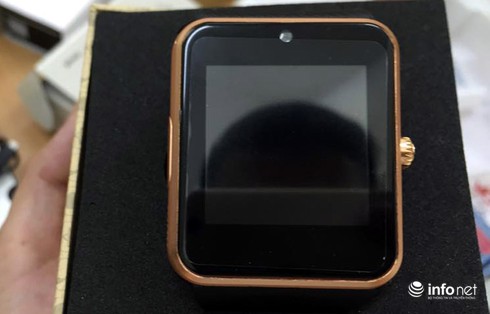 Thu giữ lô sản phẩm giống Apple Watch không rõ nguồn gốc - ảnh 1