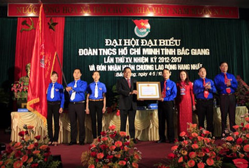 Mỗi năm, Đoàn thanh niên Bắc Giang giới thiệu 2.500 đoàn viên ưu tú cho Đảng - ảnh 2