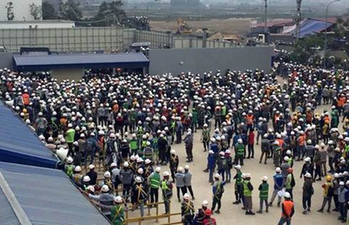 Samsung Việt Nam lên tiếng vụ hàng nghìn công nhân “quây” công ty - ảnh 1