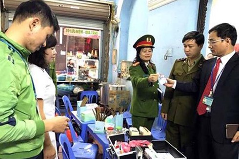 Phát hiện nhiều CSKD rượu có dấu hiệu không rõ nguồn gốc - ảnh 1