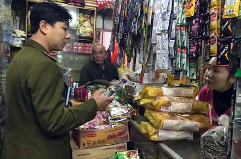 Phát hiện nhiều CSKD rượu có dấu hiệu không rõ nguồn gốc - ảnh 2