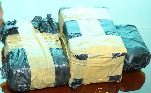 Bắt 6 đối tượng, thu 12,5 bánh heroin, 41 nghìn viên ma túy - ảnh 1