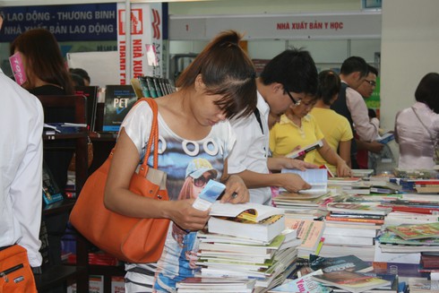 Tìm hướng phát triển văn hóa đọc - ảnh 1