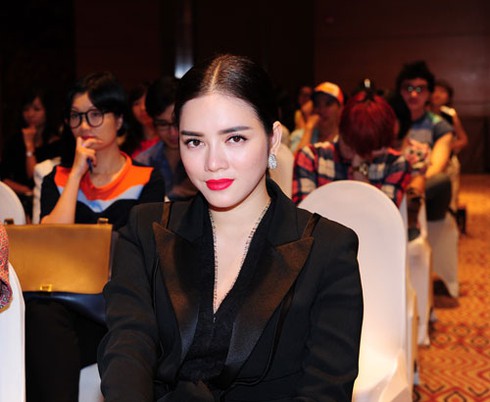 Không sexy, Lý Nhã Kỳ trông như thế nào? - ảnh 5