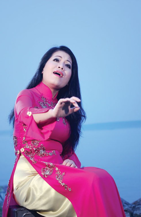 Anh Thơ liều lĩnh làm mới