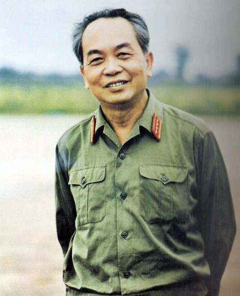 Tiếc thương Đại tướng Võ Nguyên Giáp: Ngàn câu thơ viết vội - ảnh 3