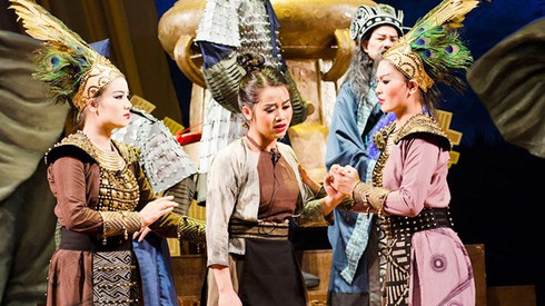 Chèo Hà Nội đã 'rầm rộ' trở lại - ảnh 1
