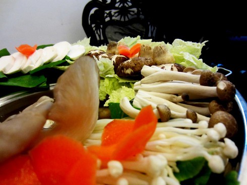 Nhà hàng chay Ngọc Linh: Thanh tịnh giữa lòng Sài Gòn - ảnh 8