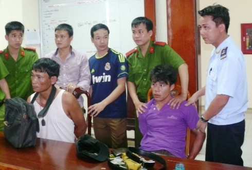 Hà Tĩnh: Bắt vụ vận chuyển 10 ngàn viên hồng phiến - ảnh 1