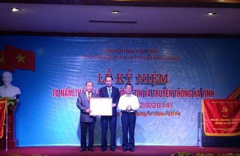 Sở TT&TT Hà Tĩnh đón nhận bằng khen của Thủ tướng Chính phủ - ảnh 1