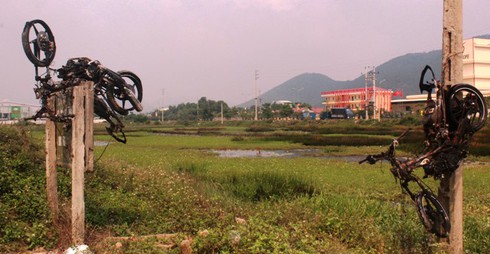 Đi tìm iphone bị mất, dân hiểu nhầm là ăn trộm rồi bị đánh trọng thương - ảnh 1