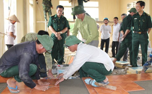 Bộ đội biên phòng Hà Tĩnh ‘’bà đỡ’’ trong xây dựng nông thôn mới - ảnh 1