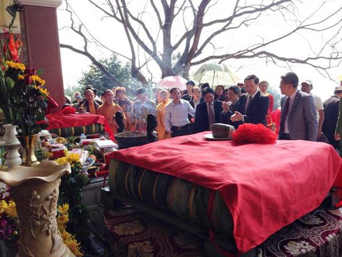 Nghệ An: Dâng bánh chưng 7 tạ