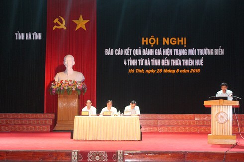 Tại sao không làm sạch biển miền Trung ngay thay vì đợi hồi phục? - ảnh 2