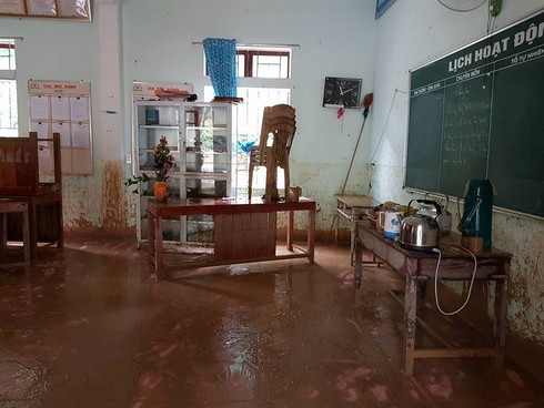 Nghệ An: Kiệt quệ sau mưa lũ - ảnh 4