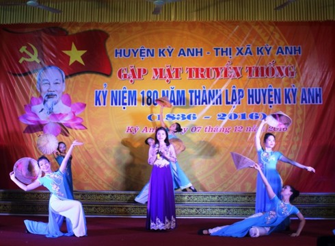 Kỷ niệm 180 năm ngày thành lập huyện Kỳ Anh - ảnh 2
